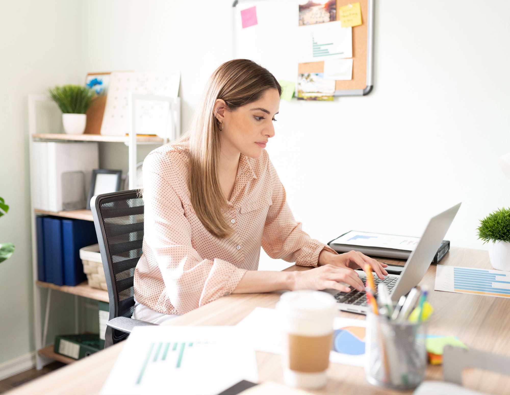 The 6 Best Lap Desks in 2023